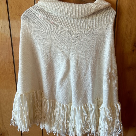 brand new lily pulitzer kip fringe poncho - Picture 4 of 5